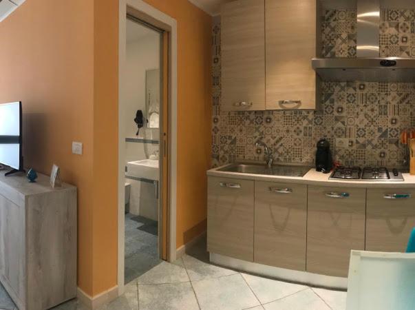 Porto Di Mare Luxury Home Джовінаццо Екстер'єр фото
